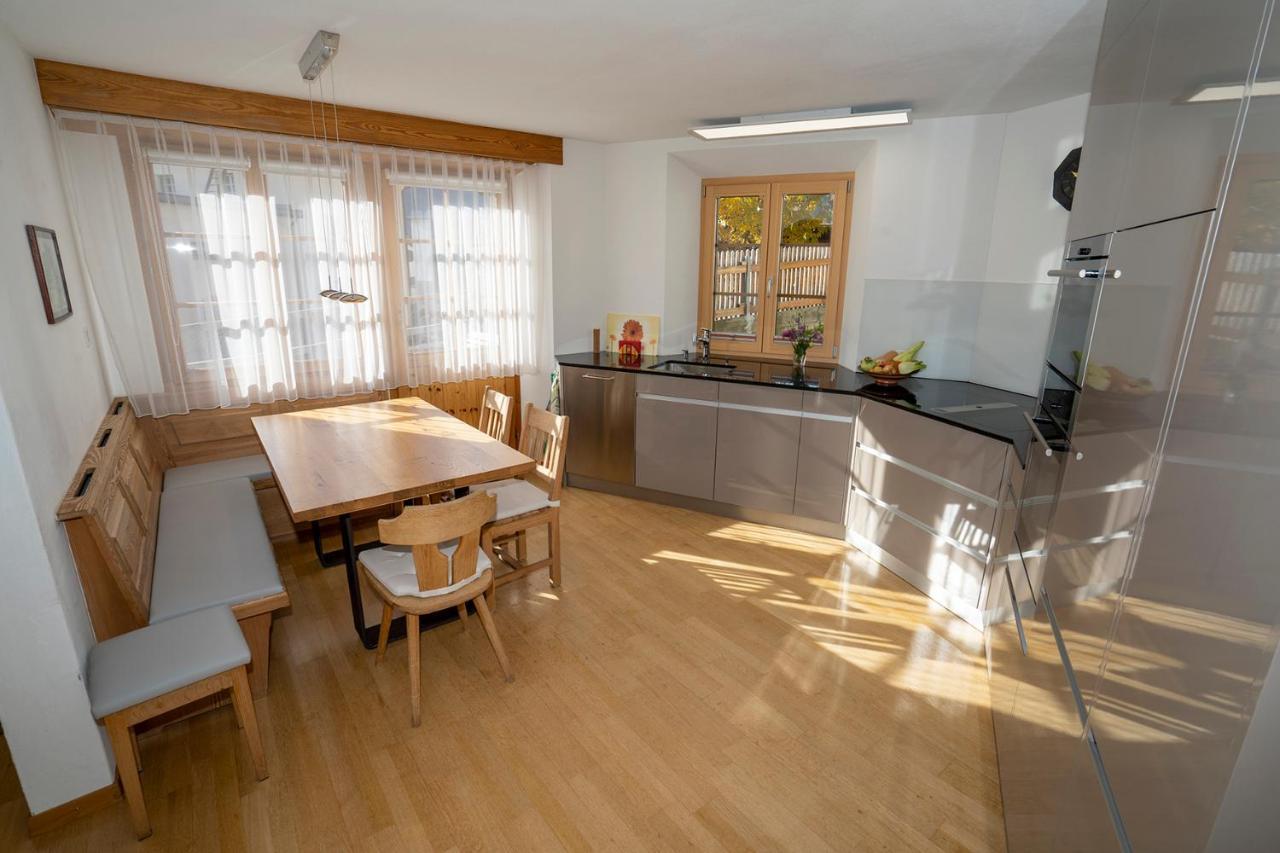 Chasa Nogler - Ferienwohnung Ramosch Exterior photo